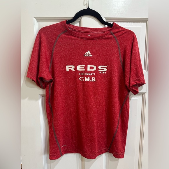 Cincinnati Reds T Shirt Women’s Large Adidas Red Crew Neck Top MLB - Picture 1 of 3